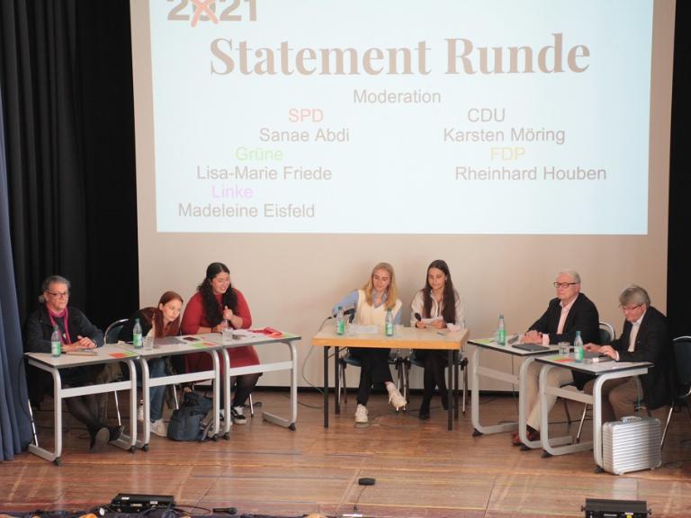 Podiumsdiskussion zu den Bundestagswahlen