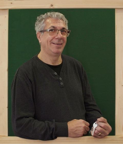 Vito Tagliennte, Haustechniker